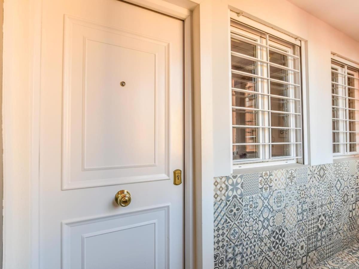 Apartamento En La Plaza De Lavapies Para 4 Personas มาดริด ภายนอก รูปภาพ